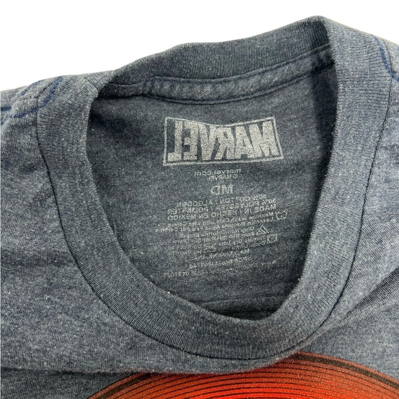 Marvel Captain America Shield Men's Graphic T-Shirt - Picture 5 of 5